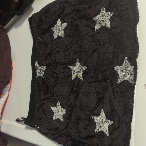 Lf skirt - Picture 1 of 2